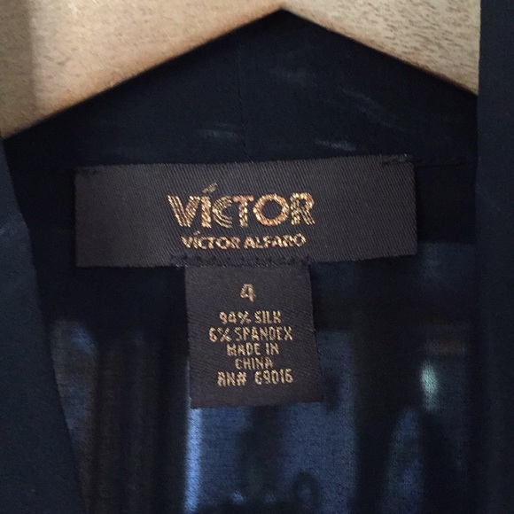 Victor Alfaro 94% silk shirt with embellishments - Picture 2 of 6